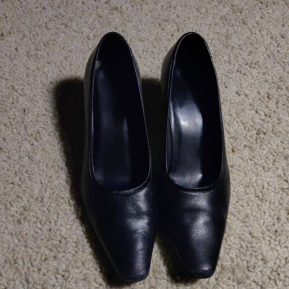 Liz Baker heels